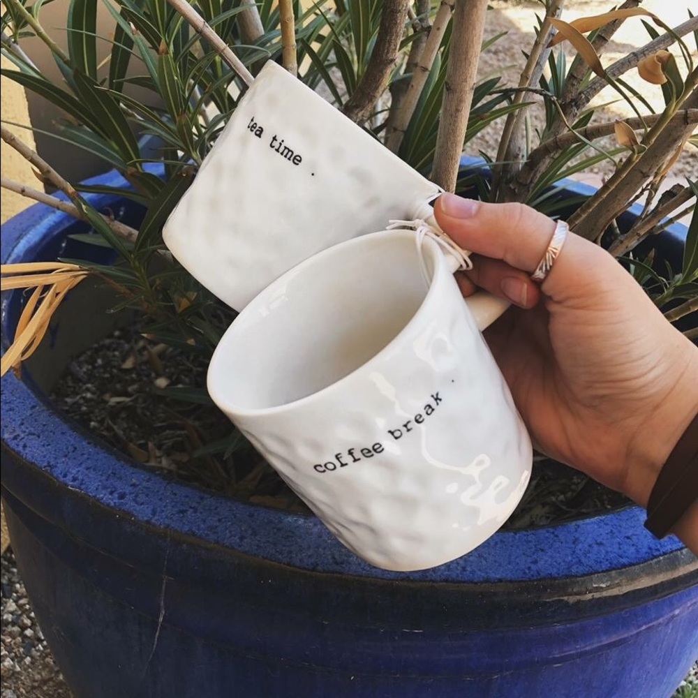 Minimalist mug